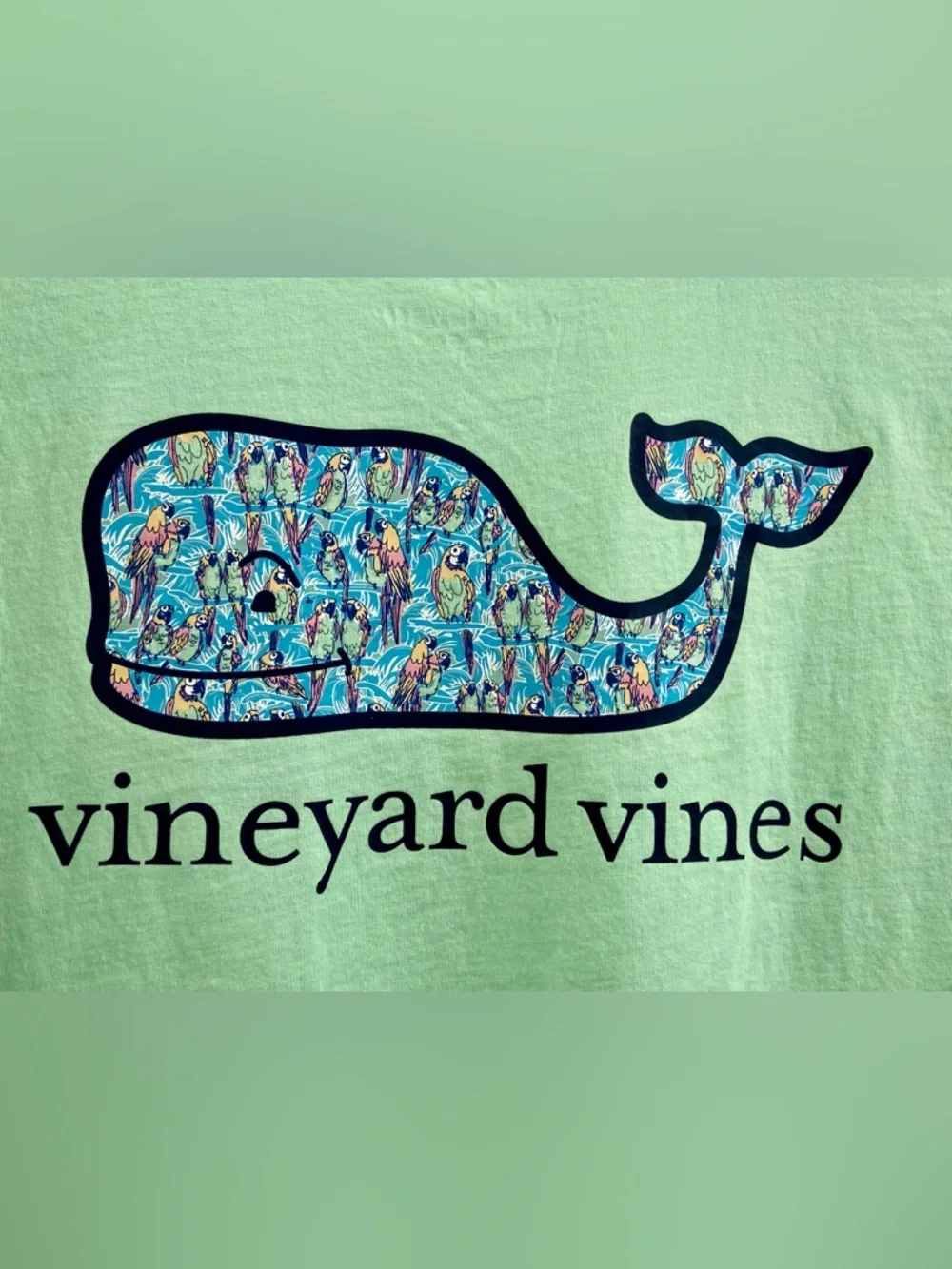 Womens Vineyard Vines Shirt L Green Whale Parrots Tropical Palm Trees Buffet Tee - Picture 5 of 9